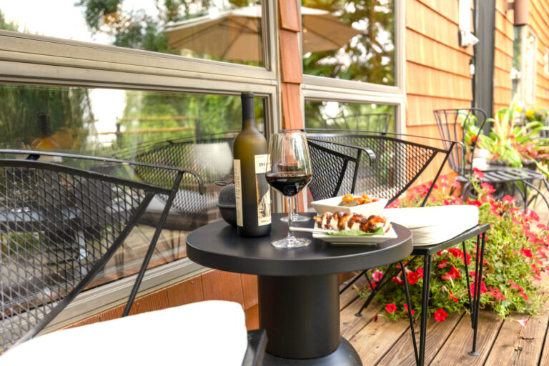 19 Hilltop Oasis Lower Deck seating 768x512