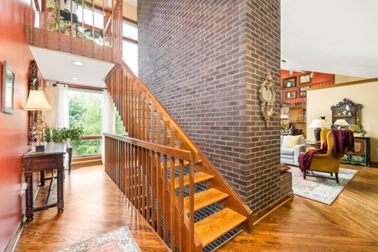 3 Hilltop Oasis overview 768x512